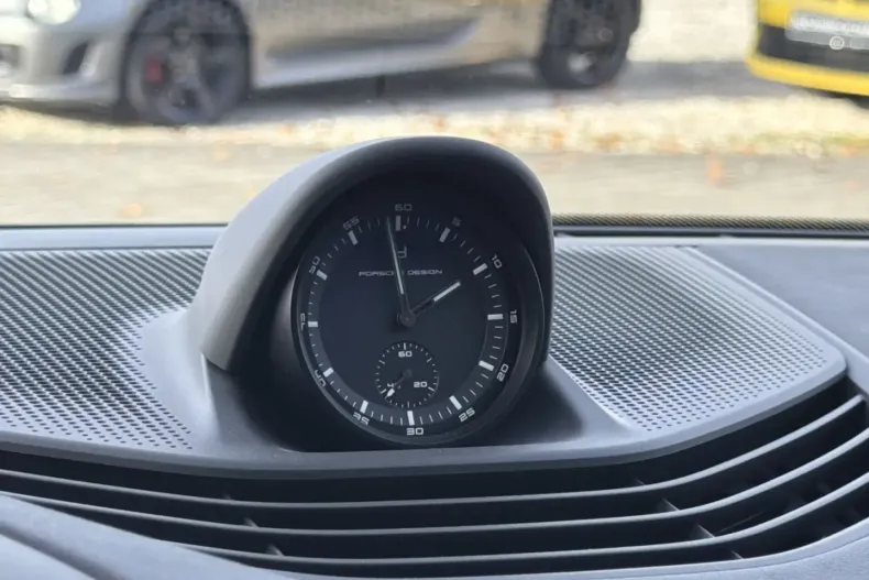 Porsche Taycan din 2022 cu 14.205 km - oferta POR163452 - foto 15