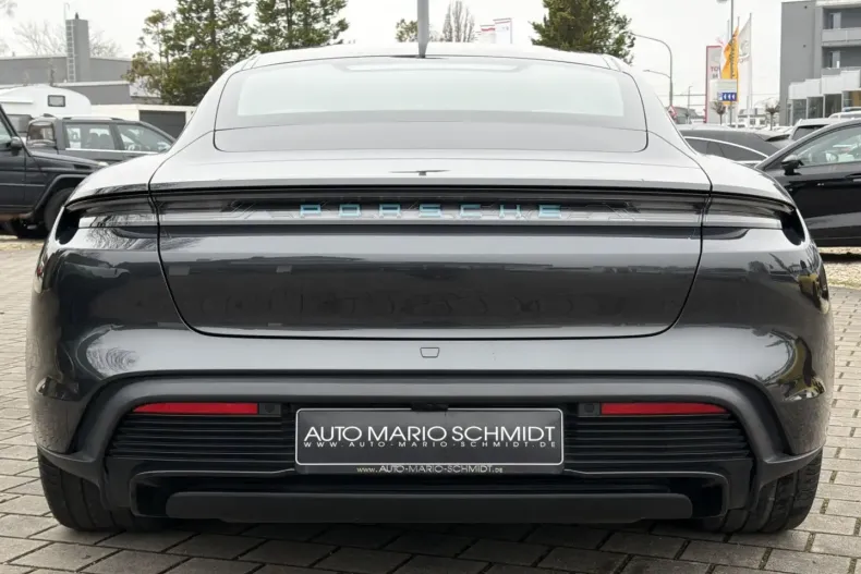 Porsche Taycan din 2022 cu 14.205 km - oferta POR163452 - foto 17