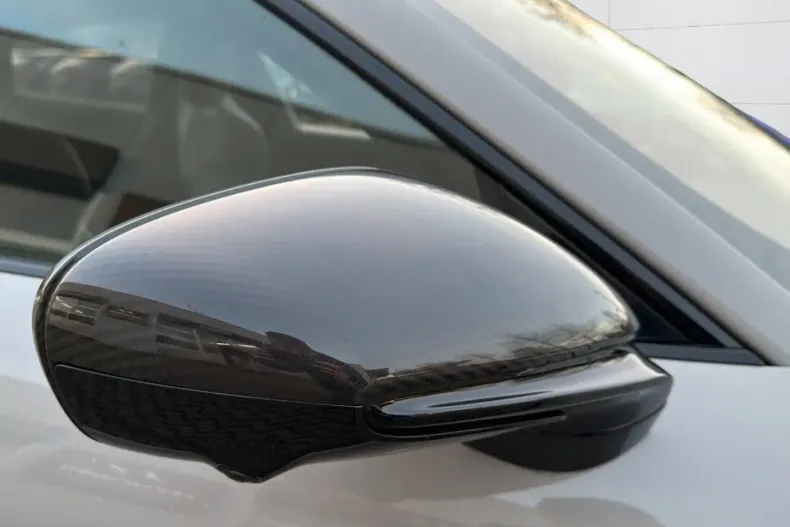 Porsche Taycan din 2023 cu 13.900 km - oferta POR163454 - foto 5