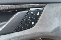 Porsche Taycan din 2023 cu 13.900 km - oferta POR163454 - foto 10