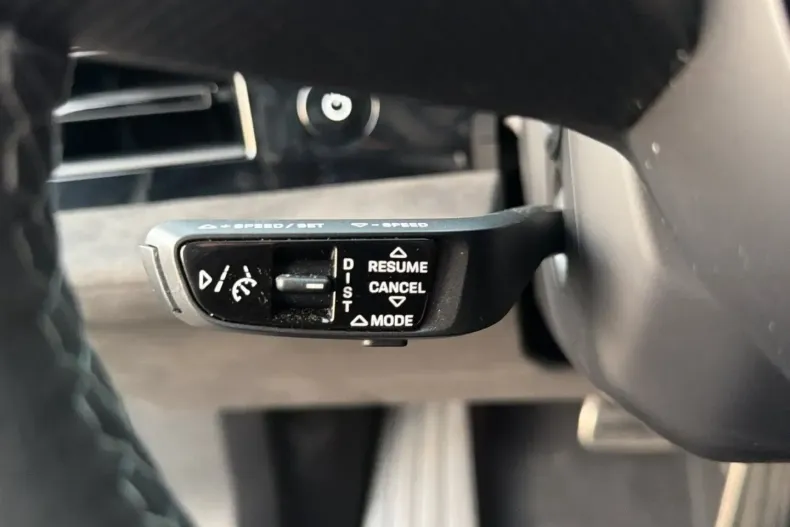 Porsche Taycan din 2023 cu 13.900 km - oferta POR163454 - foto 14