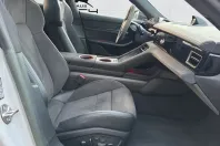 Porsche Taycan din 2023 cu 13.900 km - oferta POR163454 - foto 20