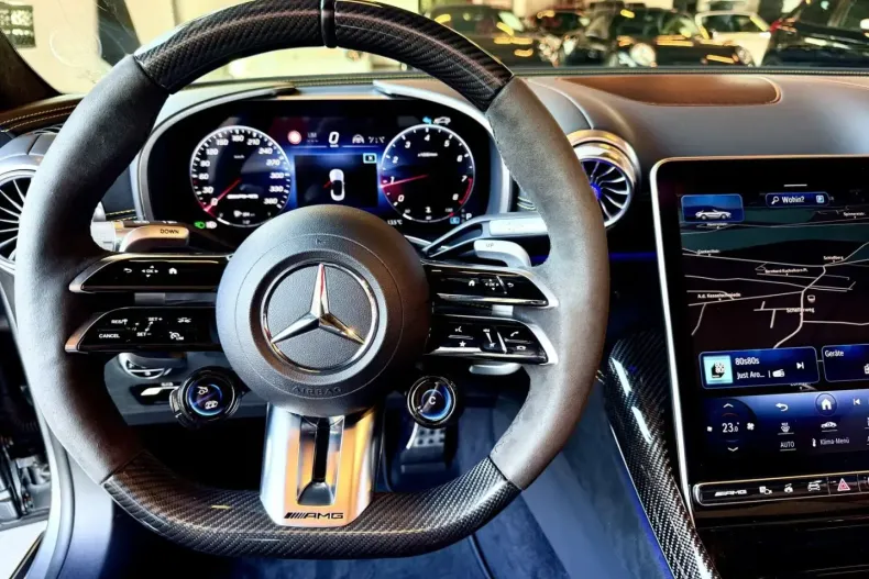 Mercedes-Benz SL 63 AMG din 2023 cu 14.890 km - oferta MER163455 - foto 10