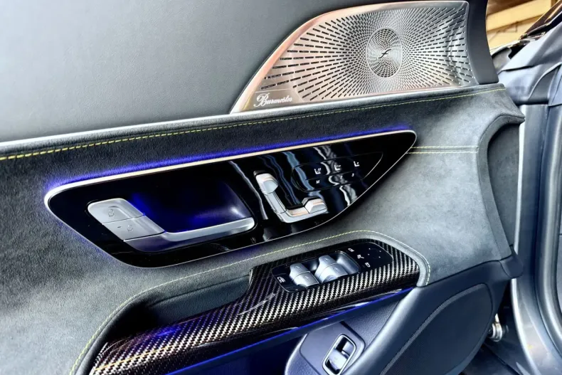 Mercedes-Benz SL 63 AMG din 2023 cu 14.890 km - oferta MER163455 - foto 16