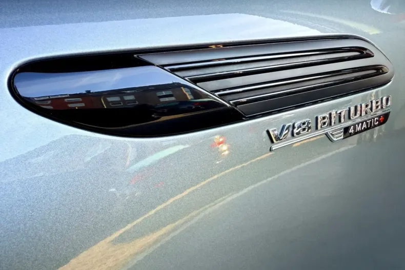 Mercedes-Benz SL 63 AMG din 2023 cu 14.890 km - oferta MER163455 - foto 17