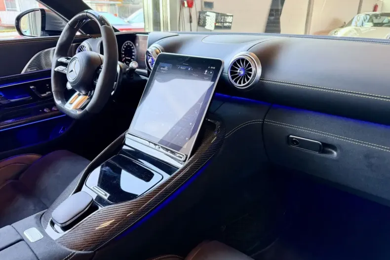 Mercedes-Benz SL 63 AMG din 2023 cu 14.890 km - oferta MER163455 - foto 18