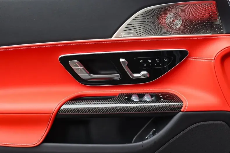 Mercedes-Benz SL 63 AMG din 2024 cu 4.901 km - oferta MER163456 - foto 13