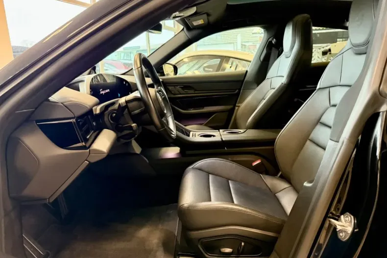 Porsche Taycan din 2023 cu 26.189 km - oferta POR163457 - foto 9