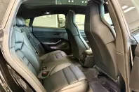 Porsche Taycan din 2023 cu 26.189 km - oferta POR163457 - foto 12