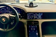 Porsche Taycan din 2023 cu 26.189 km - oferta POR163457 - foto 17