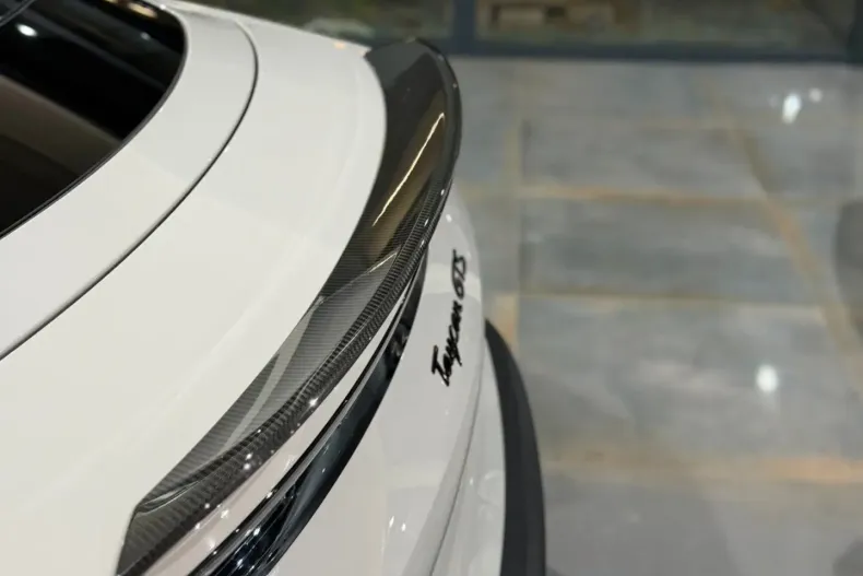 Porsche Taycan din 2023 cu 34.000 km - oferta POR163458 - foto 23