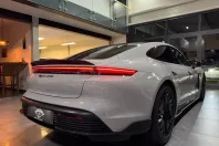 Porsche Taycan din 2023 cu 34.000 km - oferta POR163458 - foto 31