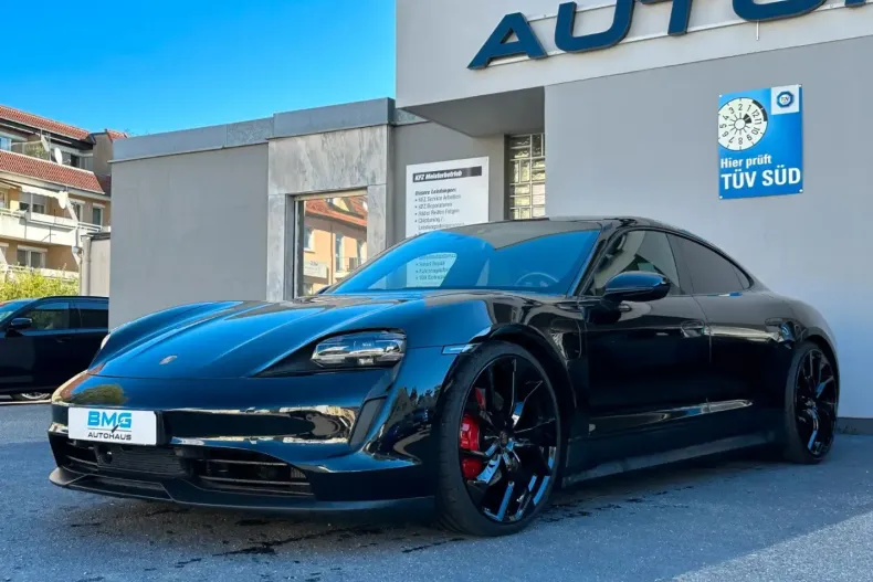 Porsche Taycan din 2021 cu 47.900 km - oferta POR163461 - foto 1