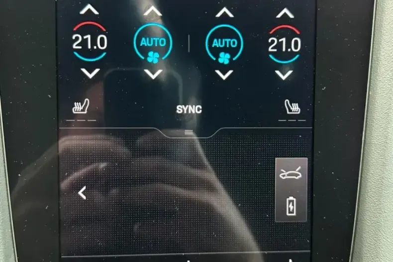 Porsche Taycan din 2021 cu 47.900 km - oferta POR163461 - foto 11