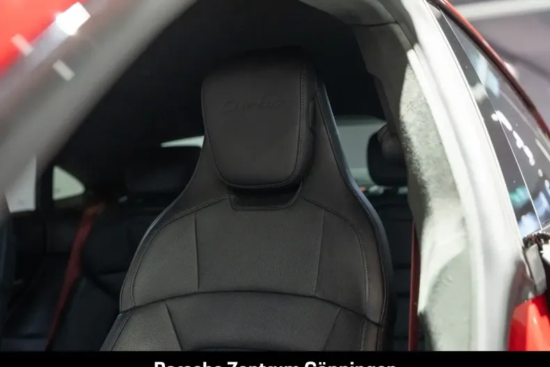 Porsche Taycan din 2023 cu 17.360 km - oferta POR163462 - foto 19