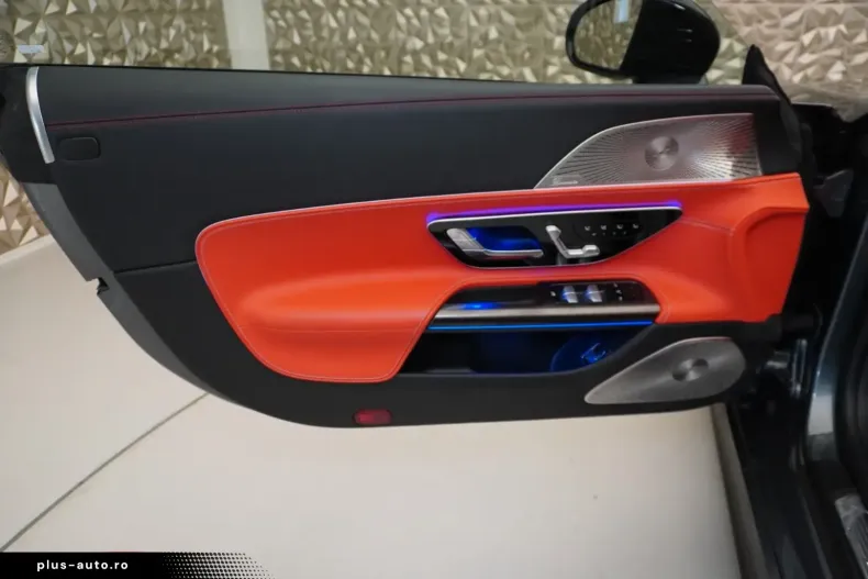 Mercedes-Benz SL 55 AMG din 2022 cu 8.700 km - oferta MER163463 - foto 19