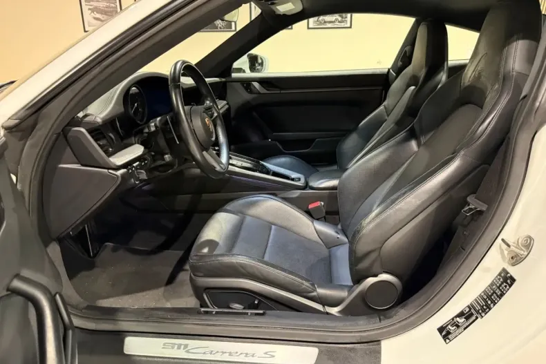 Porsche 992 din 2021 cu 70.000 km - oferta POR163464 - foto 14