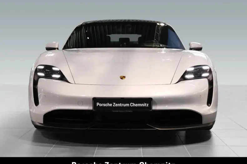 Porsche Taycan din 2021 cu 47.140 km - oferta POR163465 - foto 4