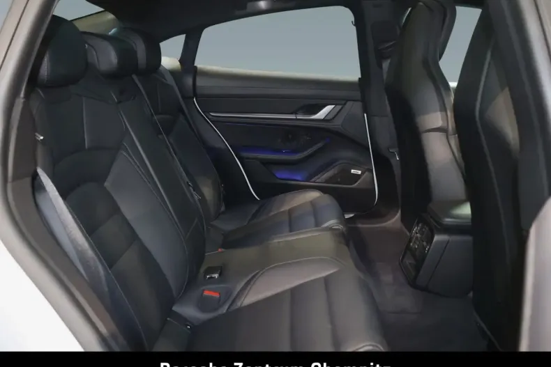 Porsche Taycan din 2021 cu 47.140 km - oferta POR163465 - foto 8