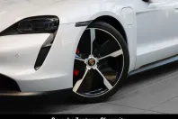 Porsche Taycan din 2021 cu 47.140 km - oferta POR163465 - foto 36