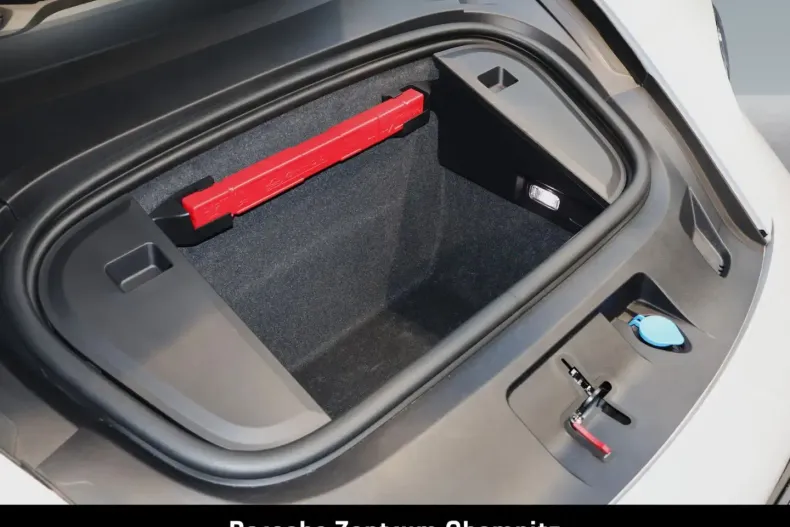 Porsche Taycan din 2021 cu 47.140 km - oferta POR163465 - foto 38