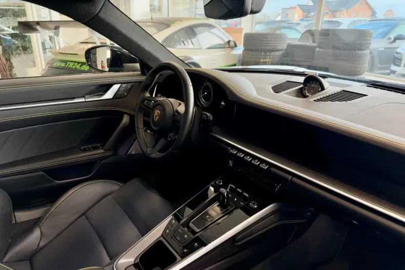 Porsche 992 din 2023 cu 23.549 km - oferta POR163466 - foto 13