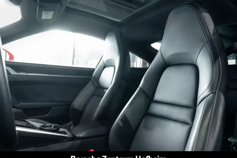 Porsche 992 din 2022 cu 45.838 km - oferta POR163468 - foto 5