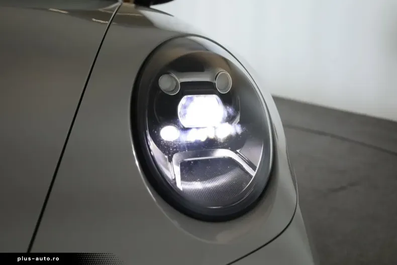 Porsche 992 din 2022 cu 38.000 km - oferta POR163470 - foto 23