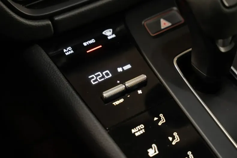 Porsche Macan din 2022 cu 50.500 km - oferta POR163475 - foto 36