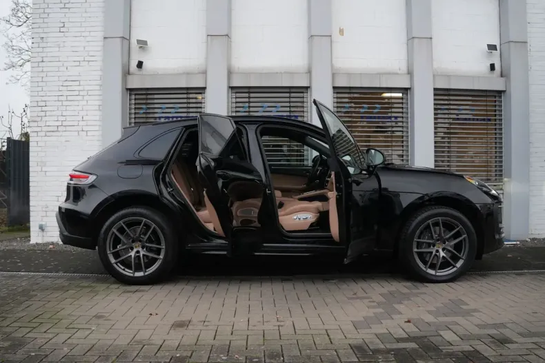 Porsche Macan din 2022 cu 28.000 km - oferta POR163477 - foto 1