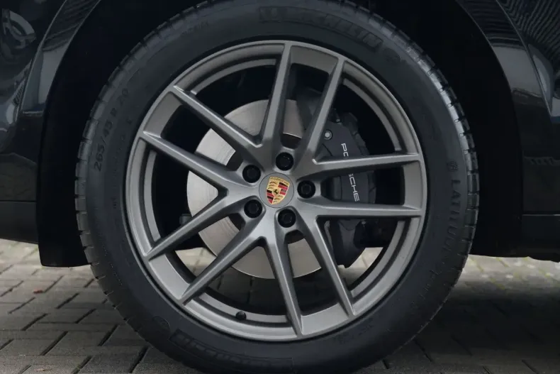 Porsche Macan din 2022 cu 28.000 km - oferta POR163477 - foto 19