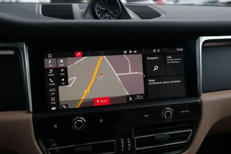 Porsche Macan din 2022 cu 28.000 km - oferta POR163477 - foto 28