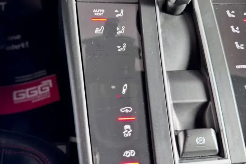 Porsche Macan din 2021 cu 71.101 km - oferta POR163480 - foto 15