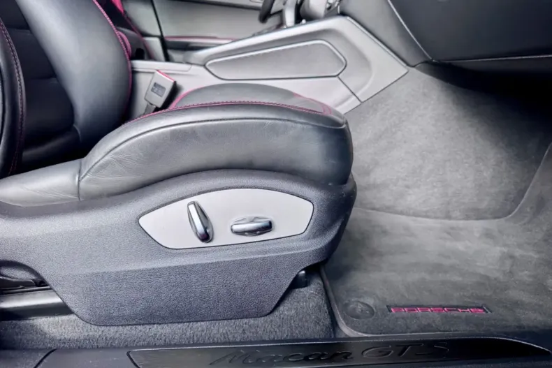 Porsche Macan din 2021 cu 71.101 km - oferta POR163480 - foto 27