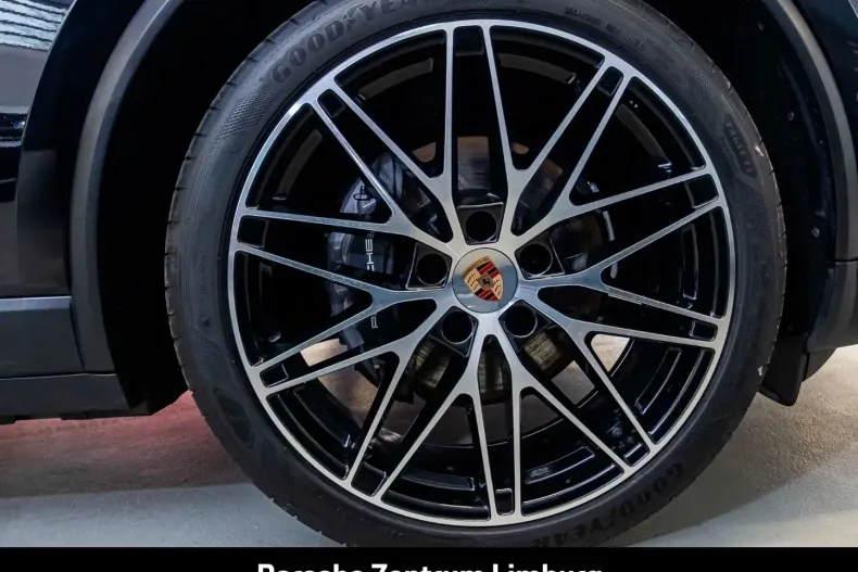 Porsche Macan din 2025 cu 27.390 km - oferta POR163481 - foto 20