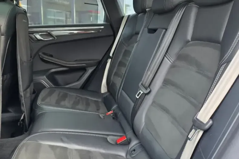 Porsche Macan din 2023 cu 36.652 km - oferta POR163482 - foto 18