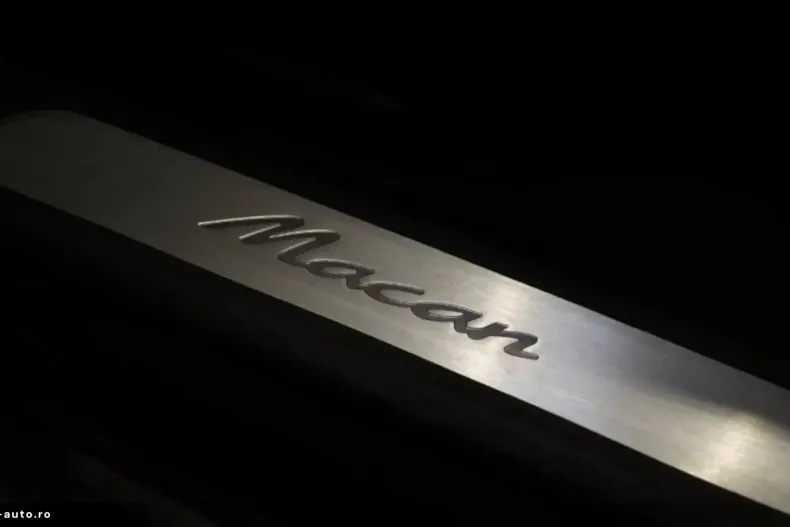 Porsche Macan din 2025 cu 4.500 km - oferta POR163483 - foto 11