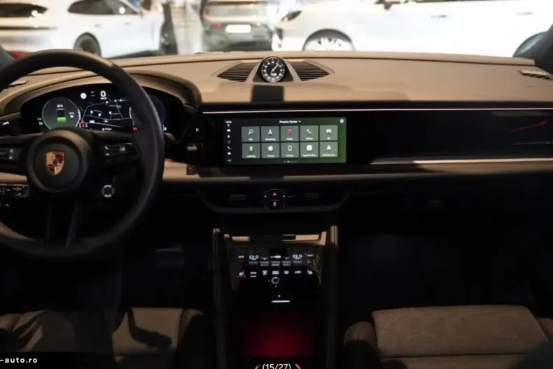 Porsche Macan din 2025 cu 4.500 km - oferta POR163483 - foto 15