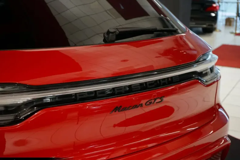 Porsche Macan din 2022 cu 35.500 km - oferta POR163485 - foto 8