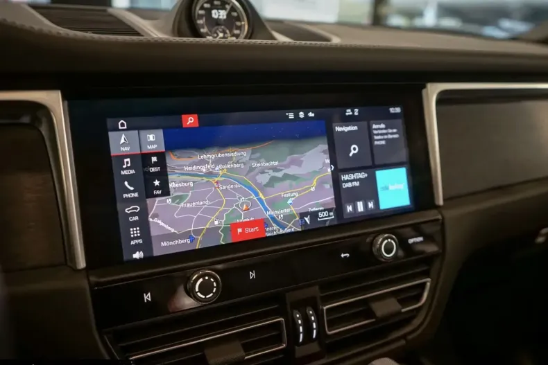 Porsche Macan din 2022 cu 35.500 km - oferta POR163485 - foto 32