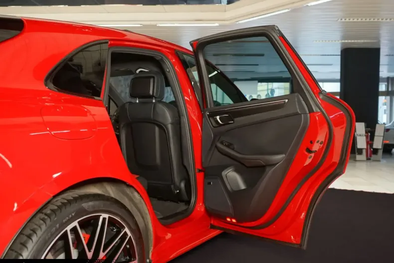 Porsche Macan din 2022 cu 35.500 km - oferta POR163485 - foto 42