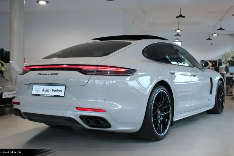 Porsche Panamera din 2022 cu 70.365 km - oferta POR163488 - foto 5