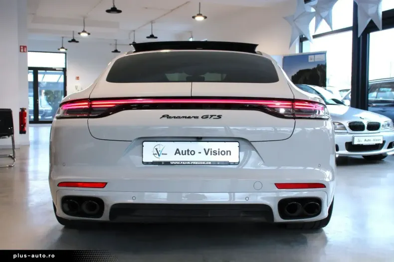 Porsche Panamera din 2022 cu 70.365 km - oferta POR163488 - foto 6