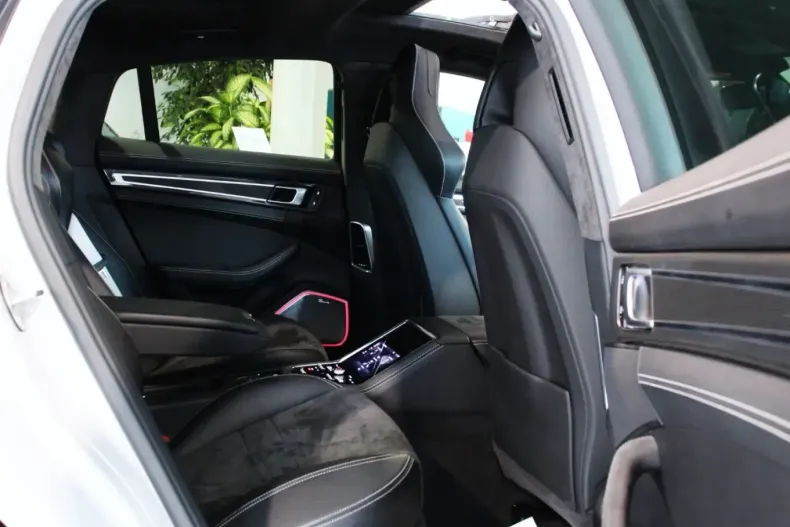 Porsche Panamera din 2022 cu 70.365 km - oferta POR163488 - foto 17