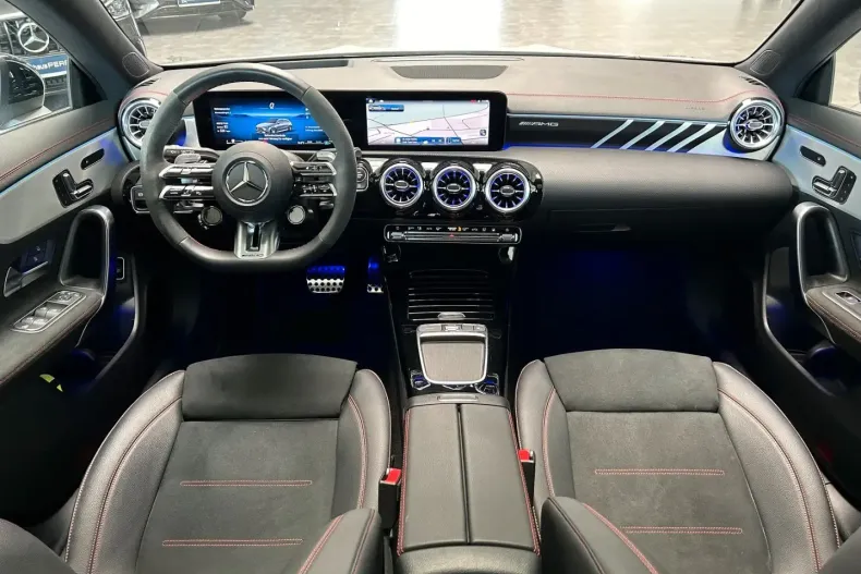 Mercedes-Benz CLA 35 AMG Shooting Brake din 2023 cu 24.993 km - oferta MER163500 - foto 8