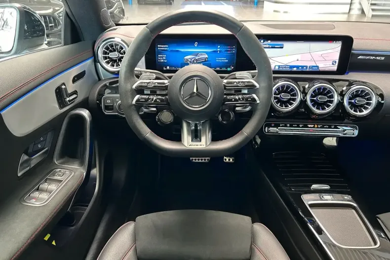 Mercedes-Benz CLA 35 AMG Shooting Brake din 2023 cu 24.993 km - oferta MER163500 - foto 9