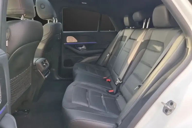 Mercedes-Benz GLE 53 AMG din 2023 cu 39.986 km - oferta MER163502 - foto 13