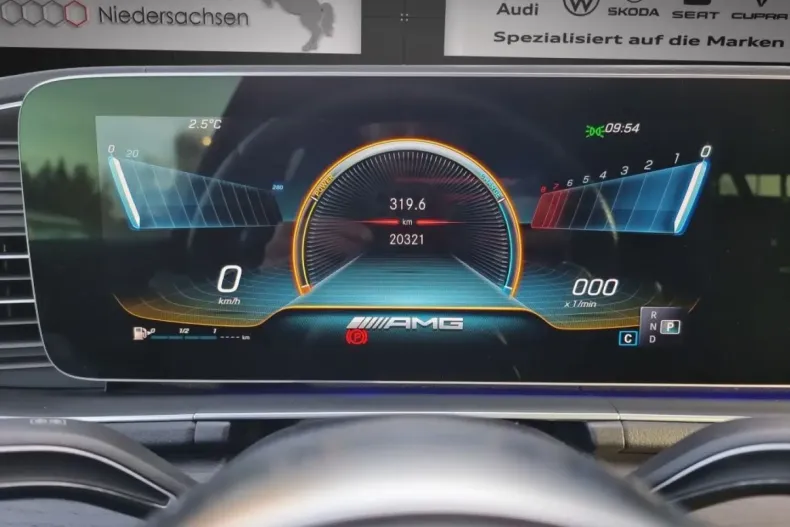 Mercedes-Benz GLE 53 AMG din 2023 cu 39.986 km - oferta MER163502 - foto 18