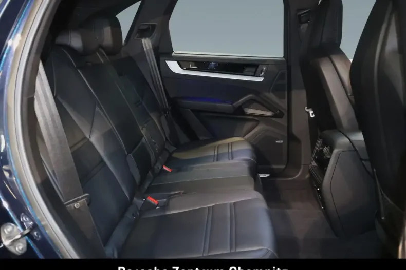 Porsche Cayenne din 2023 cu 11.720 km - oferta POR163503 - foto 8