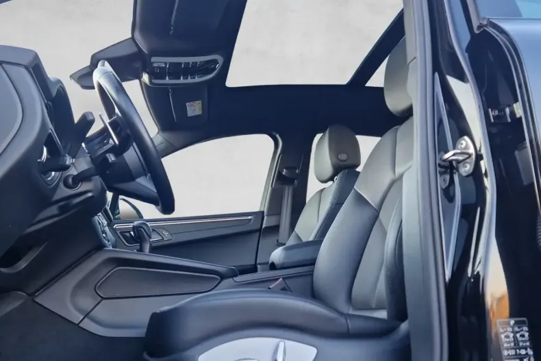 Porsche Macan din 2022 cu 68.894 km - oferta POR163507 - foto 6